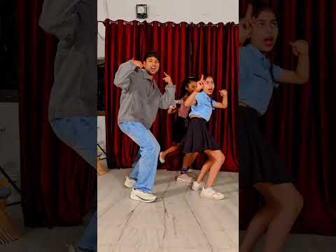 Cham Cham Ye Barsande | Group Dance | Wait For End #shorts #ytshorts