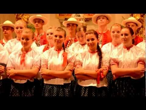 Jest zakątek na tej ziemi (Czarna Madonno) - Zespół Regionalny "Istebna"