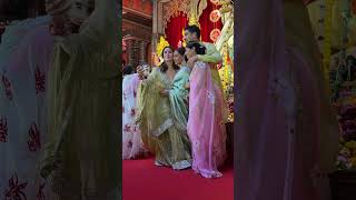 Download lagu #durgapuja #mumbai #ranimukherjee mp3