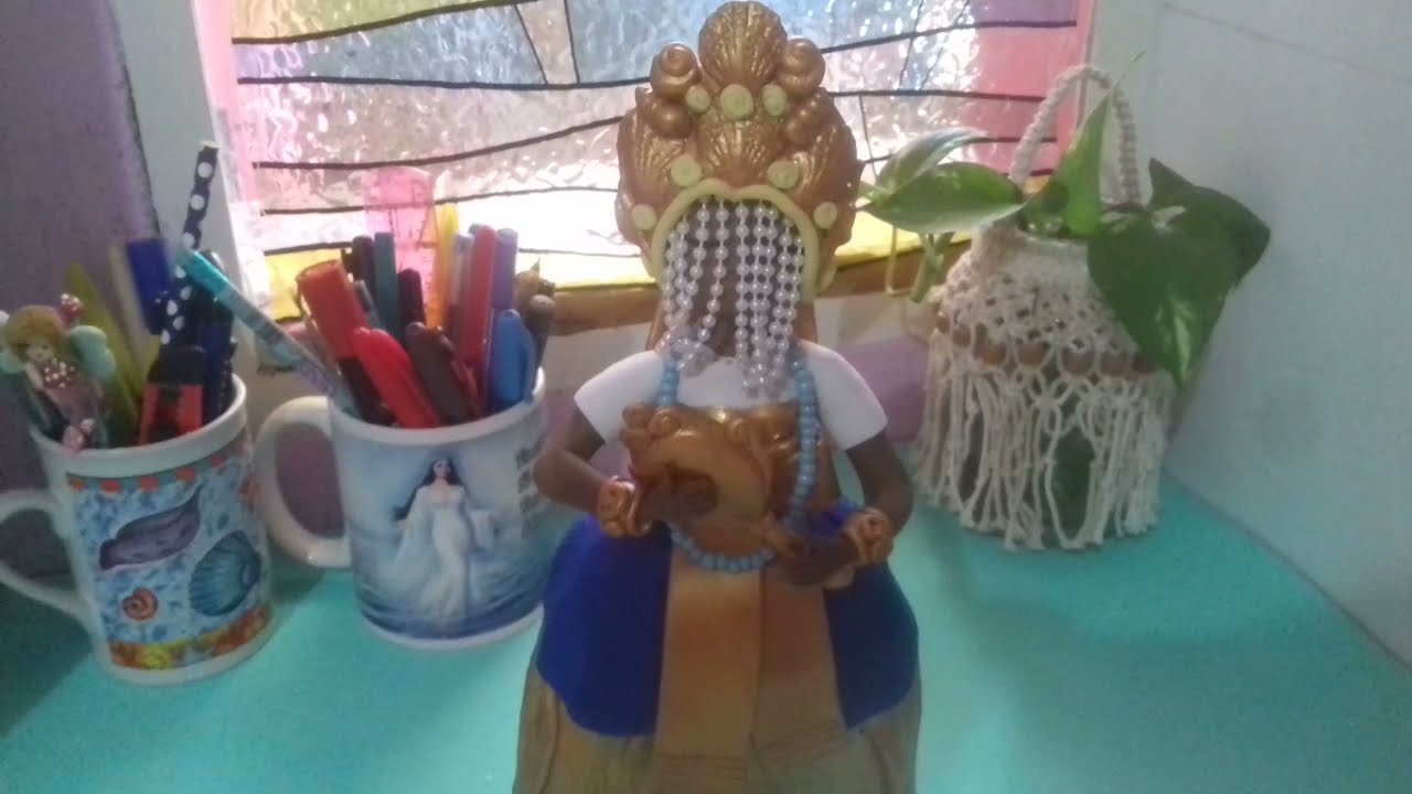 OXUM DE BISCUIT / TOPO DE BOLO DE MÃE OXUM