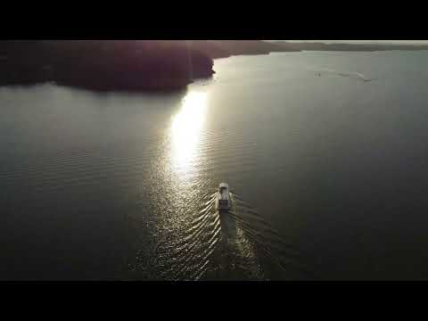 Navegando hacia el sol