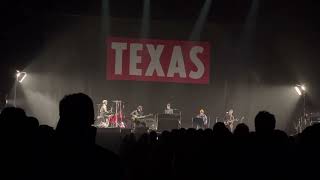 Concert Texas Bordeaux 100422 « Fight the feeling »