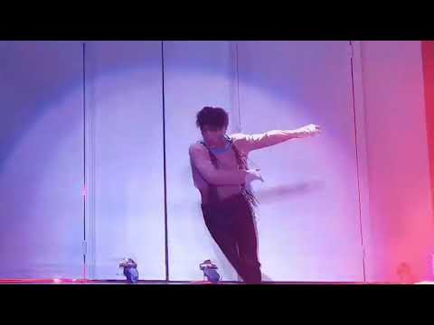 [FANCAM] 180714  kai I see youu@ The ElyXiOn [dot] in Seo7ul d7ay 24