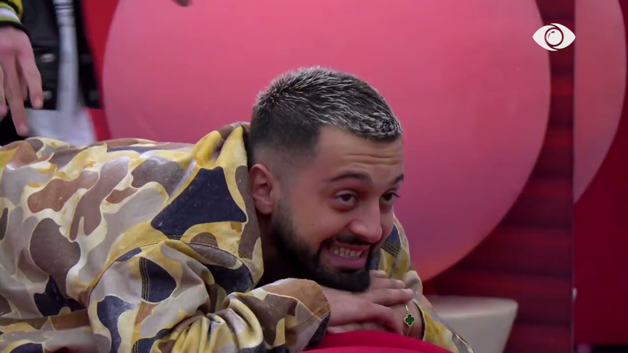 “E njoh partnerin tim 100%”/ Krisa përplaset me Loredanën: Femër e ligë…