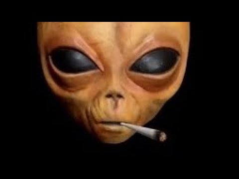 Fumando Con Marcianos