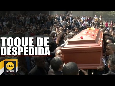 Restos de Rafael Santa Cruz son despedidos a ritmo de cajón