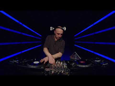 Seba Lecompte - The Unit #04