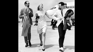 Peter, Paul &amp; Mary - Leaving On A Jet Plane
