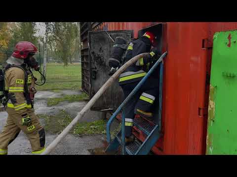 Ćwiczenia w komorze pożarów wewnętrznych - 13.10.2021