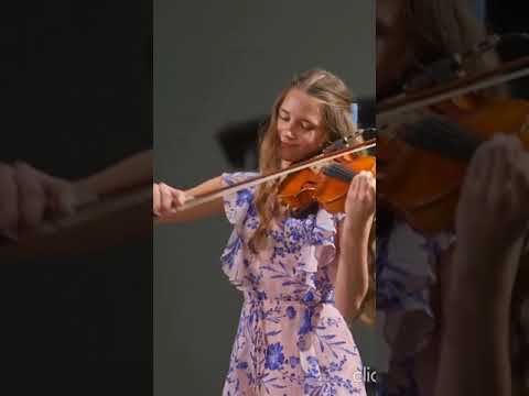 "Todo Va a Estar Bien" (Redimi2 ft. Evan Craft) violin cover Karolina Protsenko