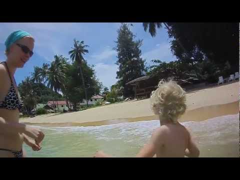 eka uinti meressä.mov