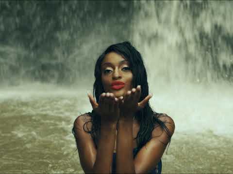 Angel Glamour - Café Ya Moñang (Official Video)