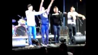 Kiscsillag Park koncert-Kit simogasson