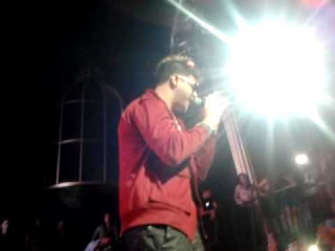 Farruko - nena fichu (live en bruselas)