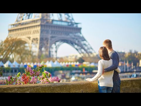 A First- Timer's Guide to Paris Tourism: The City of Lights