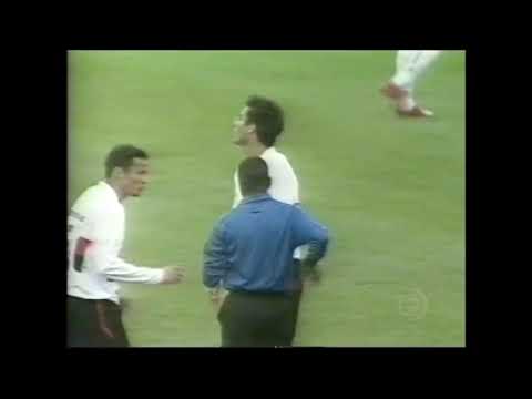Internacional 1 x 0 Flamengo - Campeonato Brasileiro 2005