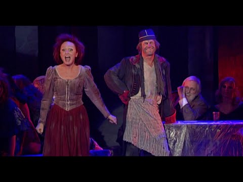 Jiří Korn & Petra Janů - Hlava mazaná (Master of the House) (2002)