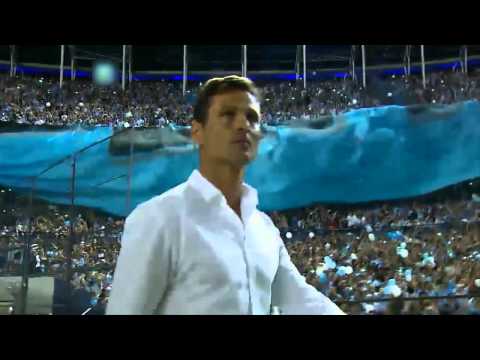 Espectacular recibimiento de la hinchada de Racing vs River - Torneo Primera División 2014.
