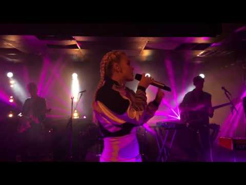 One Mississippi - Zara Larsson live in Kingston