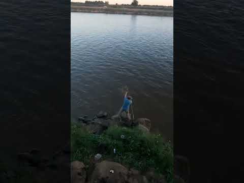 Pesca de carpa en la cascada de castelli! Hermosa jornada de pesca nocturna carpas moncholos