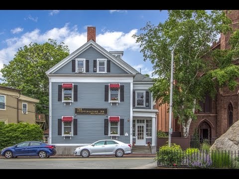 19 Washington Square, Salem MA - for sale by Agent Terryanne St Pierre, Tel 978-580-9396