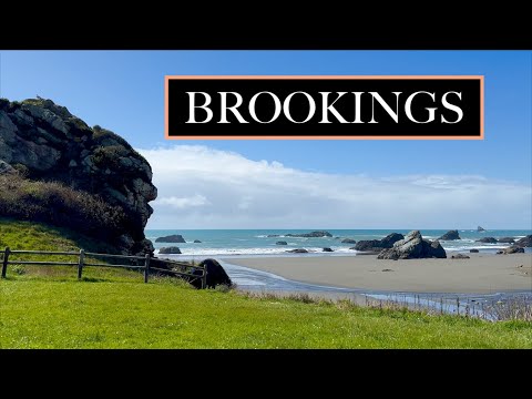 Brookings, Oregon Gives You Two Vacations In One