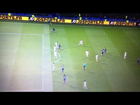 La magnifique reprise de volée de Kurzawa contre Lyon