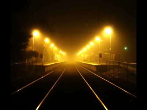 Bogdan Dima feat. Viktor - Singur merg pe drumul meu