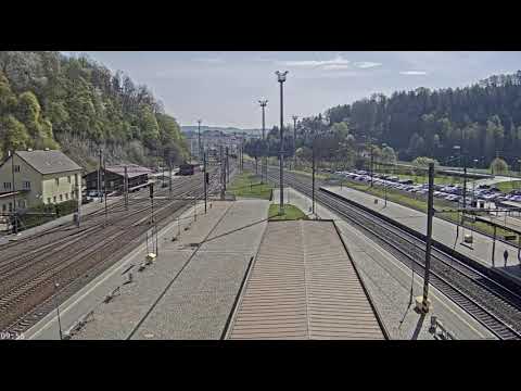 Hlášení a vlak Ústí nad Orlicí - R 865 + LE 1251 + Zpoždění, 28.4.2023 [HaVIS 3]