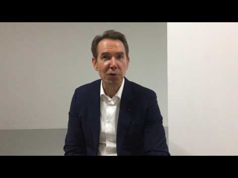 Jeff Koons about his Vuitton project.