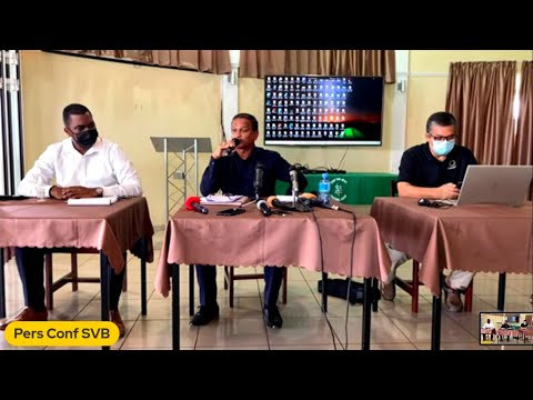 Persconferentie Surinaamse Voetbal Bond (SVB) ontbinding contract technische staf Natio