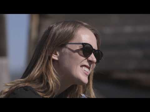 Laney Jones // "Troubled Mind" (Live from the Back Pasture)