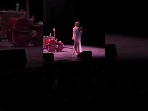 Cat Power - Manhattan (LIVE in Austin)