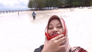 preview picture of video 'Saat-saat kebersamaan kita di pulau saronde'