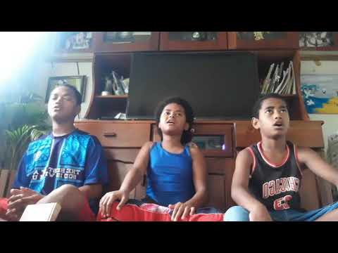 Fijian sibling singing Ni dau dredre..When Life is hard🙏👍