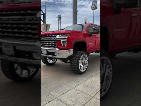 2020 Chevy 2500HD • 7-9" @McGaughys Lift.