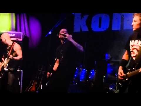 Heilige Bruehder - Gehasst Verdammt Vergöttert