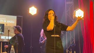 Vanessa Amorosi - This Is Who I Am (live 18 Mar 2022)