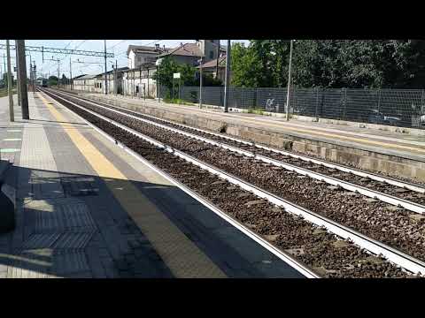 L'intercity night 1575 in transito a Tavazzano!