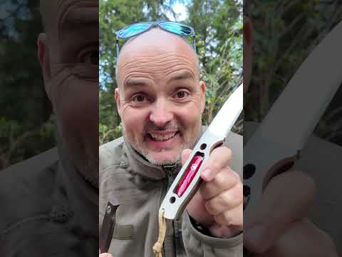 Knife with secret compartment