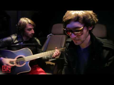 Pony Pony Run Run - Music sounds better with you (Stardust cover) | SK* Session