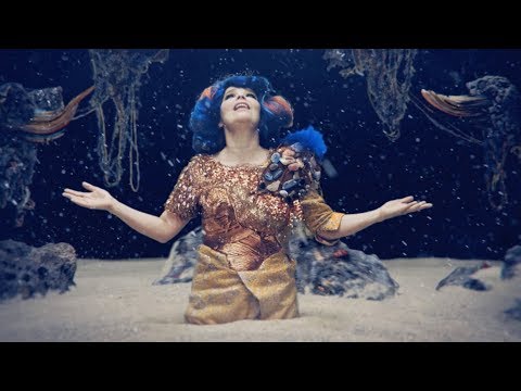 Videoclip de Mutual Core — Björk