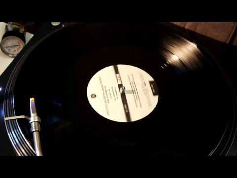 Freestyle Orchestra Feat D'borah - Keep On Pumping It Up (Extended Mix) Live - Vinyl
