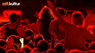 The Streets - 06 - Weak Becomes Her Heroes (MELT! 2011)