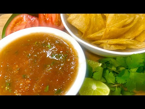 Salsa Mexicana Estilo Restaurante - con Ingredientes frescos - La MEJOR Salsa y Totopos Caseros -
