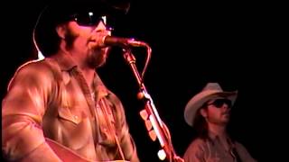 SUPERSUCKERS 5/14/04 pt. 2 &quot;Dead In The Water, Must&#39;ve Been High, Roamin&#39; Around&quot; &amp; more