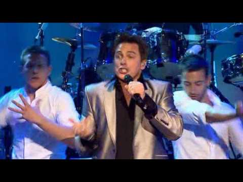JohnBarrowman-Don't stop me now-LIVE