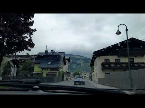 Saalfelden am Steinernen Meer, Autofahrt, Land Salzburg, Pinzgau, Austria