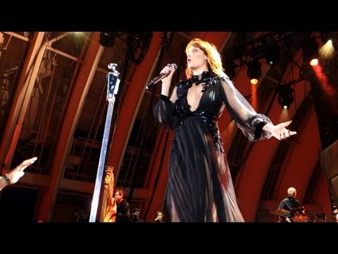 Florence + the Machine 'Shake It Out' at The Hollywood Bowl, 10/8/12