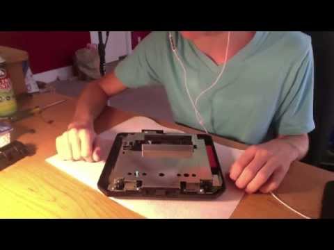 Cleaning and Restoring a Sega Genesis Model 2!